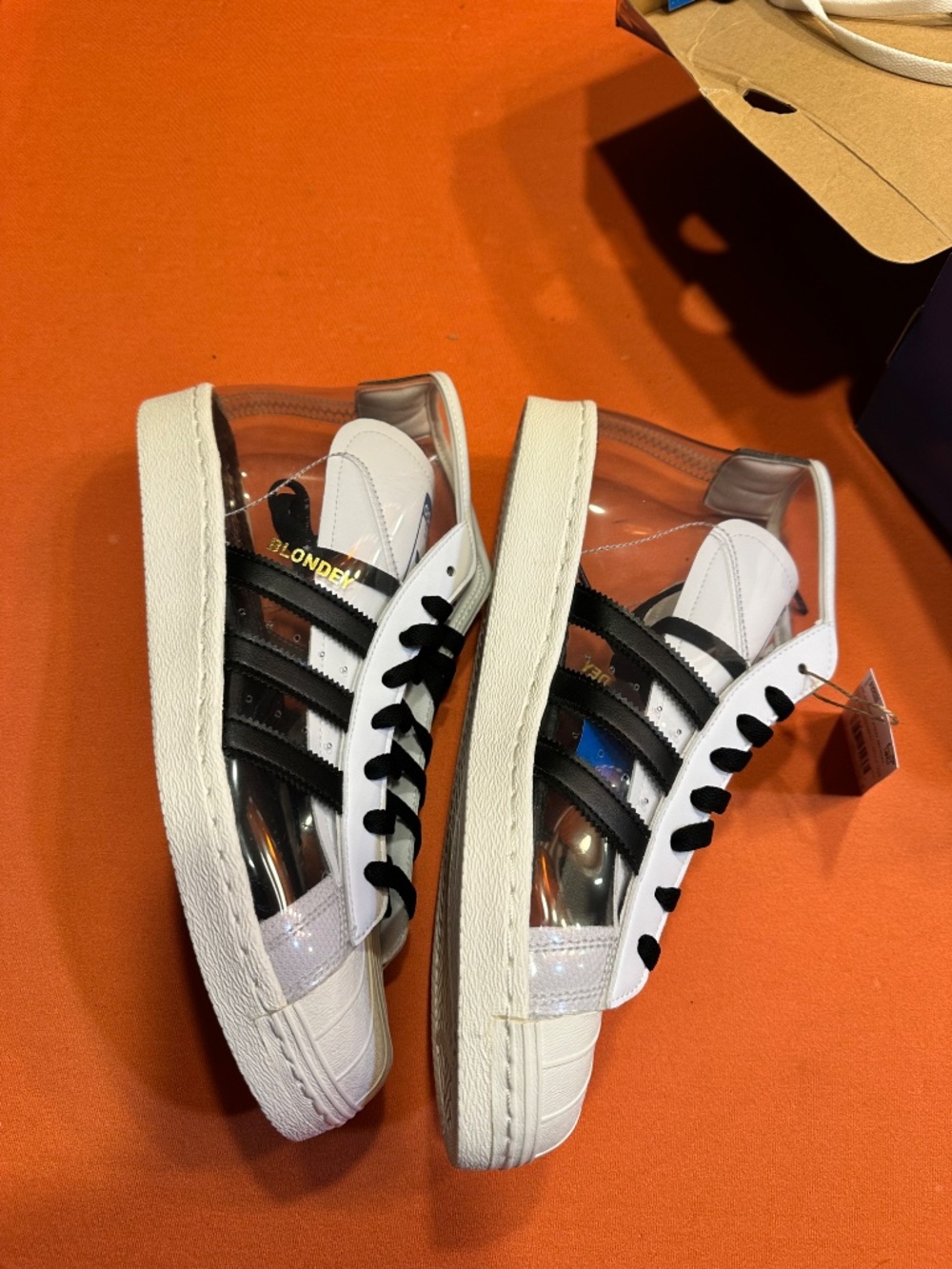 Transparent sneakers - Picture 11 of 12